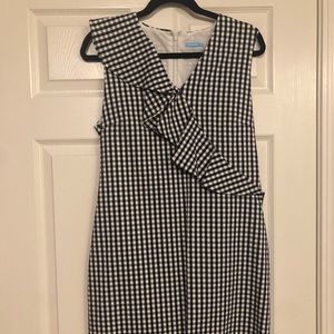 Black and white J. McLaughlin dress. Size 12